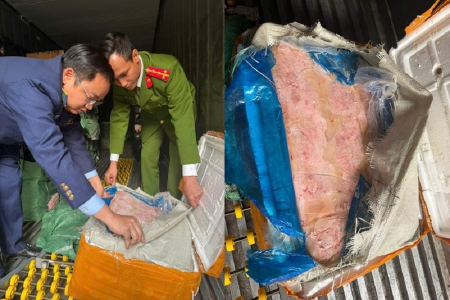 Thu giữ 10 tấn nầm lợn, xúc xích không rõ nguồn gốc tại Hà Nội