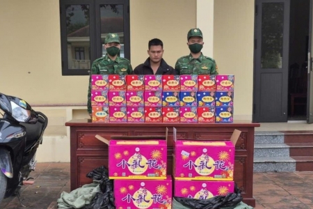 Bộ đội Biên phòng tỉnh Quảng Ninh: Bắt giữ đối tượng vận chuyển trái phép pháo hoa nổ