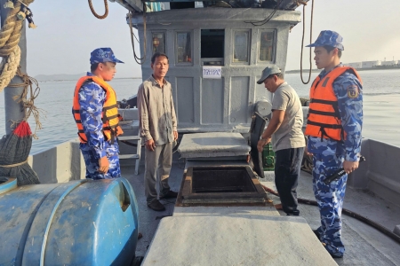 Cảnh sát biển thu giữ gần 190.000 lít dầu D.O trên 3 phương tiện