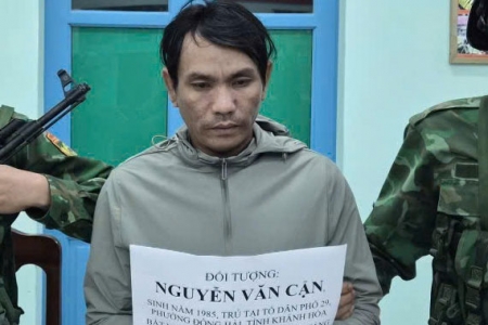 Khánh Hòa: Bắt giữ 2 đối tượng tàng trữ, mua bán trái phép chất ma túy tại cảng cá Đông Hải