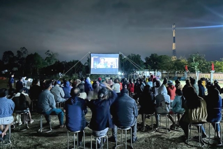 Đà Nẵng: Ðưa điện ảnh cách mạng đến gần với người dân