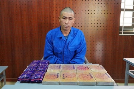 Điện Biên: Phá chuyên án ma túy lớn, thu giữ 8 bánh heroin và 12.000 viên hồng phiến