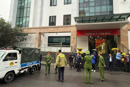 Hà Nội: Phường Ô Chợ Dừa ra quân lập lại trật tự đô thị trên tuyến phố Vũ Thạnh và Đặng Tiến Đông