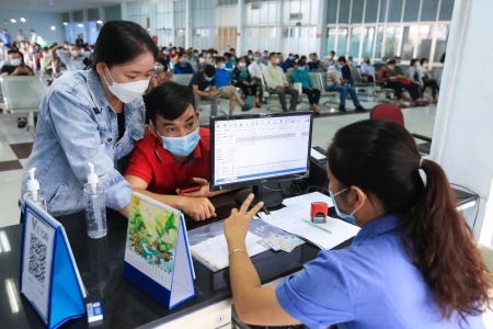 Ngành đường sắt bán 227.000 vé tàu Tết, nhiều chặng đã hết chỗ