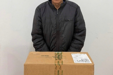 Hà Nội: Kiểm tra hành chính, phát hiện gần 11kg pháo nổ cất giấu trong nhà dân