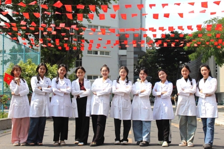 Đại học Y Dược TPHCM bổ sung thi phỏng vấn vào kỳ tuyển sinh bác sĩ nội trú 2026