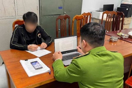 Quảng Trị: Phát hiện đối tượng đánh bạc trực tuyến với số tiền giao dịch gần 300 triệu đồng