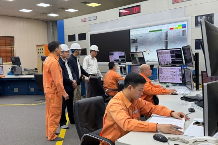 Nhiệt điện Quảng Ninh: Thi đua cao điểm “90 ngày vận hành an toàn, ổn định, hiệu quả” chào mừng Đại hội XIV của Đảng