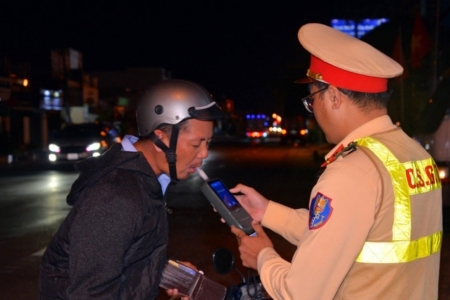 Cà Mau tăng cường xử lý vi phạm nồng độ cồn dịp Tết Nguyên đán 2026