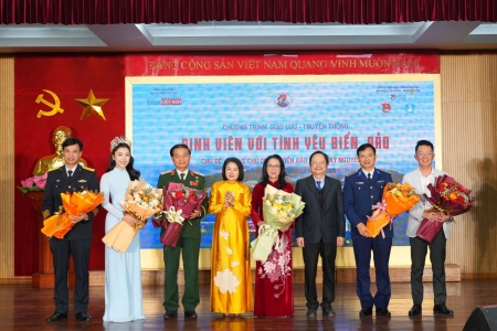 Tạp chí Biển Việt Nam kết nối sinh viên với nhiệm vụ bảo vệ chủ quyền biển, đảo trong kỷ nguyên số
