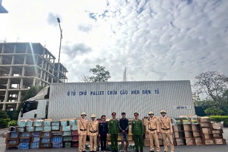Quảng Trị: Phát hiện, ngăn chặn vụ vận chuyển số lượng lớn thuốc lá nhập lậu trị giá hơn 6 tỷ đồng
