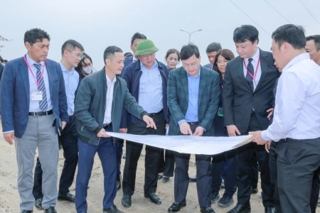 Đẩy nhanh tiến độ xây dựng tại mặt bằng dự án Aeon Mall Thanh Hóa