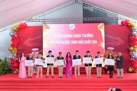 “Phần thưởng đối với con là nguồn động viên và nuôi dưỡng sự đam mê cho con”