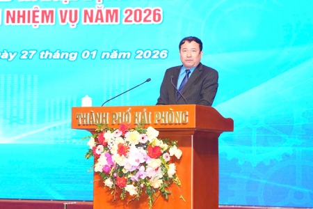 Hải Phòng: Biểu dương tập thể, cá nhân có thành tích xuất sắc trong phong trào công nhân viên chức lao động