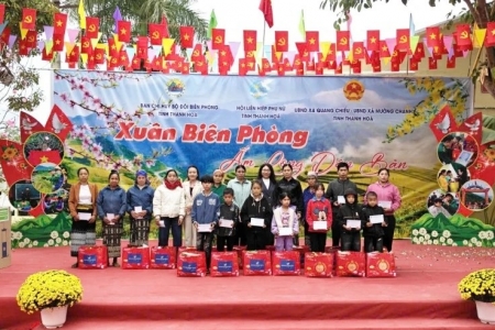 “Xuân Biên phòng ấm lòng dân bản” tại Thanh Hóa