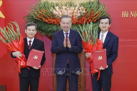 Bổ nhiệm Trưởng Ban Nội chính Trung ương và Giám đốc Học viện Chính trị quốc gia Hồ Chí Minh