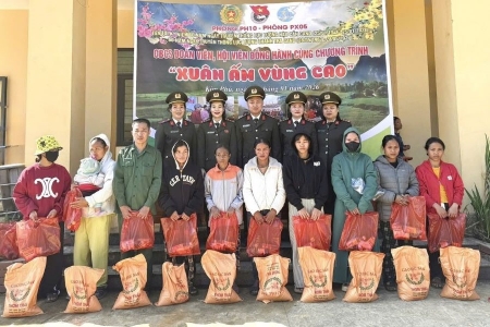 Quảng Trị: Mang xuân ấm về với bản vùng cao Mò O Ồ Ồ