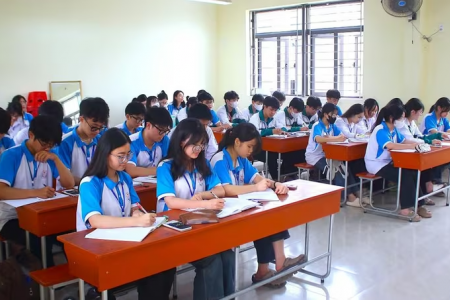 Hưng Yên công bố môn thi thứ ba vào lớp 10 công lập là Tiếng Anh