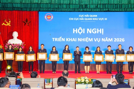 Chi cục Hải quan khu vực III tổ chức Hội nghị triển khai nhiệm vụ công tác năm 2026