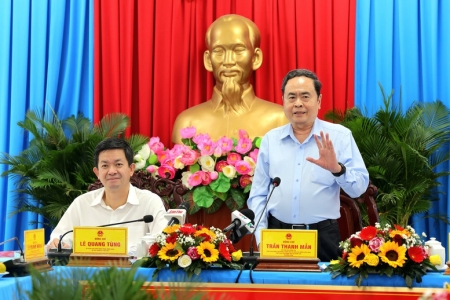 Chủ tịch Quốc hội Trần Thanh Mẫn kiểm tra, làm việc với Ủy ban Bầu cử TP. Cần Thơ