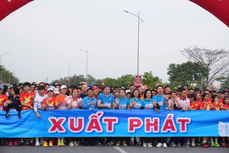 Hải Phòng: 22.000 đoàn viên công đoàn, người lao động tham gia Giải chạy tập thể “Những bước chân khỏe đẹp”