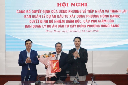 Công bố Quyết định tiếp nhận và thành lập Ban Quản lý dự án đầu tư xây dựng phường Hồng Bàng
