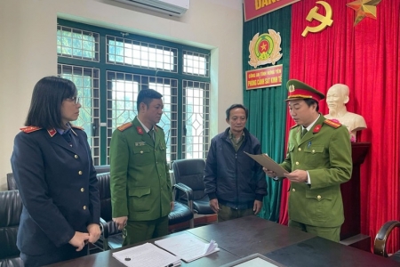 Hưng Yên: Khởi tố đối tượng sản xuất mì chính giả