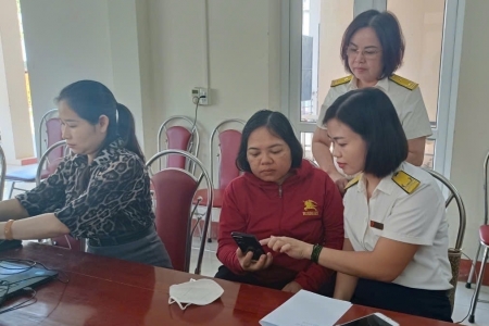 Thuế tỉnh Lào Cai hỗ trợ hộ kinh doanh tuân thủ pháp luật thuế