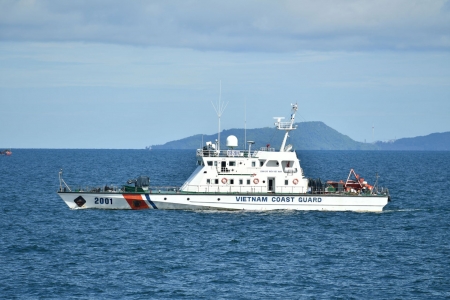 Tàu CSB 2001 lên đường thực hiện nhiệm vụ trực sẵn sàng chiến đấu dịp Tết Nguyên đán 2026