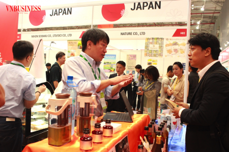 Doanh nghiệp trước “luật chơi” mới: Chủ động thích nghi nhưng vẫn đối mặt lực cản thể chế