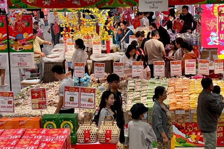 Siêu thị đồng loạt tung khuyến mãi đậm để kích cầu mua sắm Tết Bính Ngọ 2026
