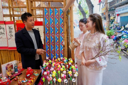 Hà Nội sôi động chuỗi hoạt động văn hóa, du lịch chào Xuân Bính Ngọ 2026