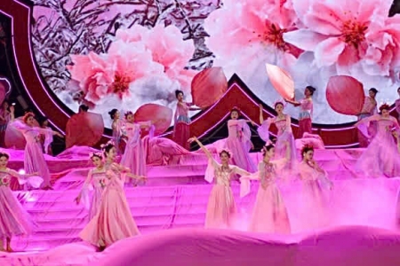 Khai mạc Lễ hội Hoa Đào Xứ Lạng 2026 - Rực rỡ sắc Xuân mừng Đảng, mừng Xuân Bính Ngọ