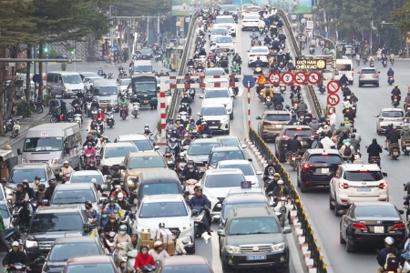 Việt Nam siết chặt lộ trình kiểm định khí thải ô tô trên toàn quốc từ tháng 3