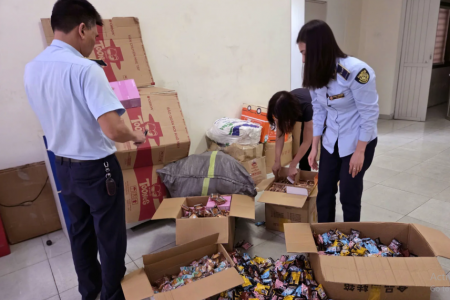 Hà Nội: ‘Không có vùng cấm’ trong đấu tranh chống buôn lậu, gian lận thương mại, hàng giả
