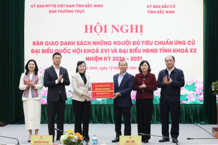 Bắc Ninh: Bàn giao danh sách người đủ tiêu chuẩn ứng cử đại biểu Quốc hội và đại biểu HĐND tỉnh