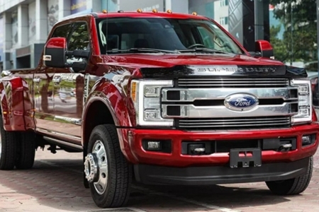 Ford F-450 Super Duty Limited: Biểu tượng sức mạnh và sang trọng trong làng bán tải hạng nặng