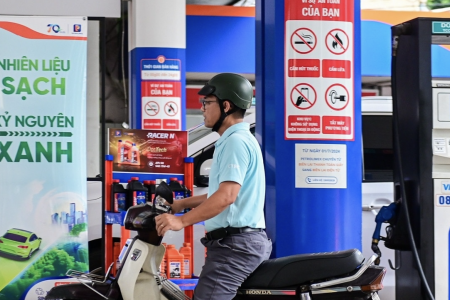 Sẵn sàng bán xăng sinh học E10 trên toàn quốc từ 1/6: Doanh nghiệp chủ động nguồn cung, hạ tầng