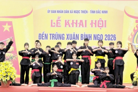 Bắc Ninh: Lễ hội Đền Trũng tưởng nhớ Anh hùng áo vải Hoàng Hoa Thám