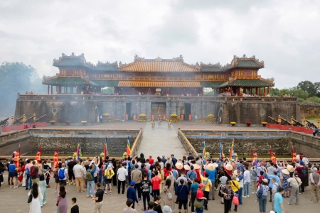 Ước nửa triệu khách du lịch đến Huế dịp Tết Bính Ngọ