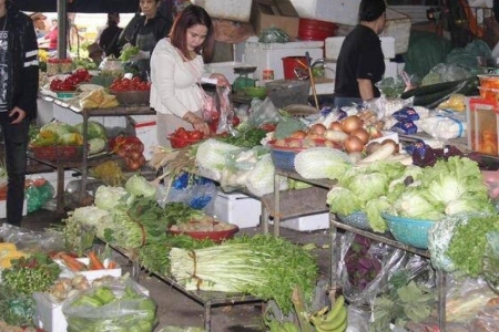 Thị trường sau Tết: Nguồn cung dồi dào, giá thực phẩm hạ nhiệt nhanh
