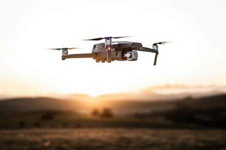 Sân bay quốc tế Đà Nẵng phải tạm ngưng do Flycam bay trái phép