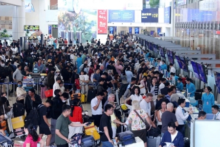 Giao thông Tết Bính Ngọ 2026: Lưu lượng tăng cao, cơ bản thông suốt