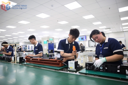 Quảng Ninh sôi động khí thế sản xuất đầu năm tại các khu công nghiệp