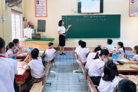 Trường học có giáo viên nghỉ thai sản: Tiền lương biên chế phải hoàn trả ngân sách nhà nước