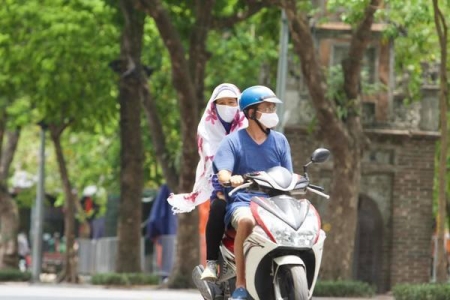 Thời tiết 12/6: Miền Bắc nắng nóng trở lại