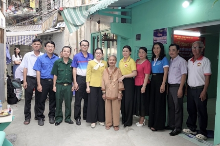 Cần Thơ vận động trao hơn 185.140 phần quà Tết trị giá hơn 99 tỷ đồng