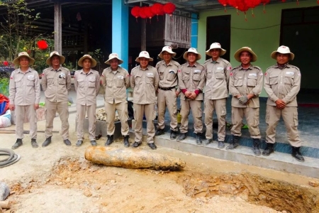 Quảng Trị: Phát hiện quả bom nặng 226kg sát móng nhà dân