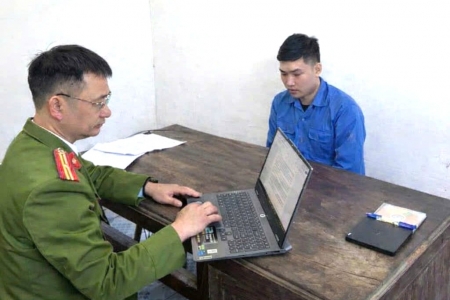 Quảng Ninh: Khởi tố bị can đánh bạc hơn 5 tỷ đồng qua ứng dụng Poker trực tuyến