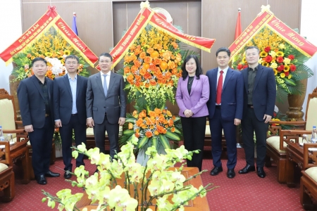 Văn phòng Trung ương Đảng chúc mừng Bộ Y tế nhân Ngày Thầy thuốc Việt Nam 27/2